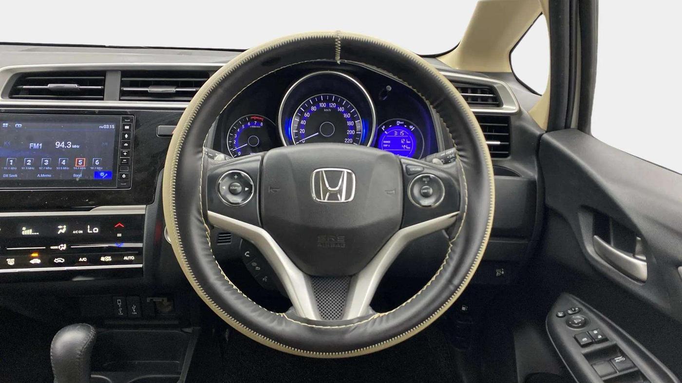 2020 Honda Jazz 1.2L I-VTEC ZX CVT, Petrol, Automatic, 31,171 km, Steering Wheel Close Up