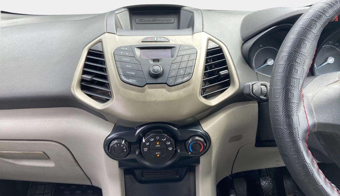 2016 Ford Ecosport AMBIENTE 1.5L PETROL, Petrol, Manual, 1,12,580 km, Air Conditioner
