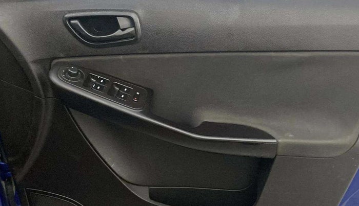 2015 Tata Zest XM PETROL, Petrol, Manual, 1,15,576 km, Driver Side Door Panels Control