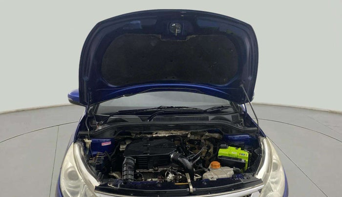 2015 Tata Zest XM PETROL, Petrol, Manual, 1,15,576 km, Open Bonet