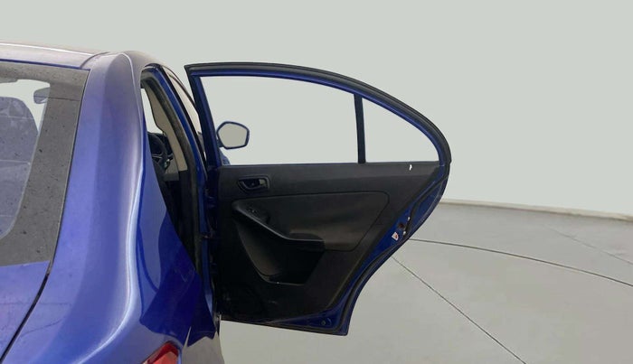 2015 Tata Zest XM PETROL, Petrol, Manual, 1,15,576 km, RHS Rear Door