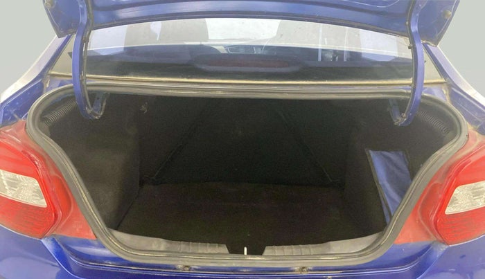 2015 Tata Zest XM PETROL, Petrol, Manual, 1,15,576 km, Boot Inside
