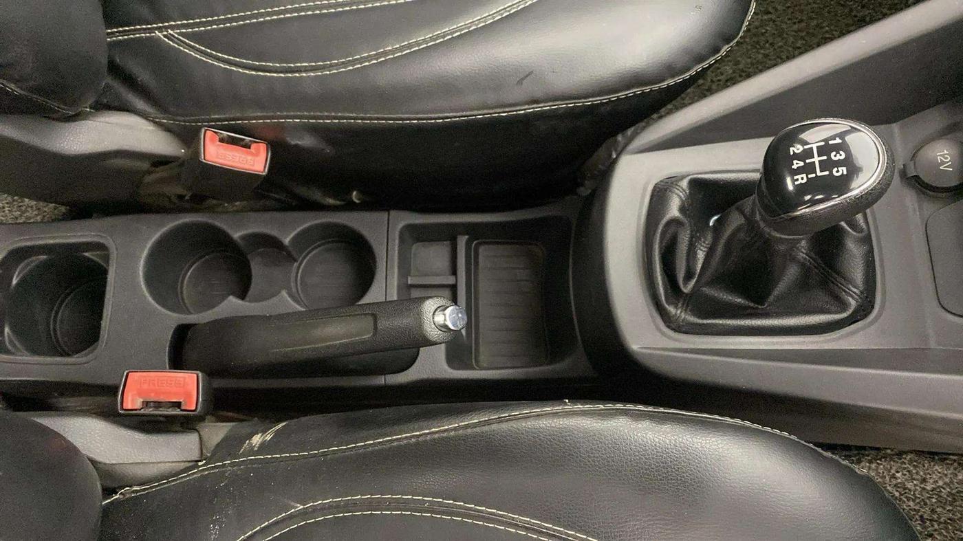 2018 Ford New Figo TITANIUM1.5 DIESEL, Diesel, Manual, 1,45,516 km, Gear Lever
