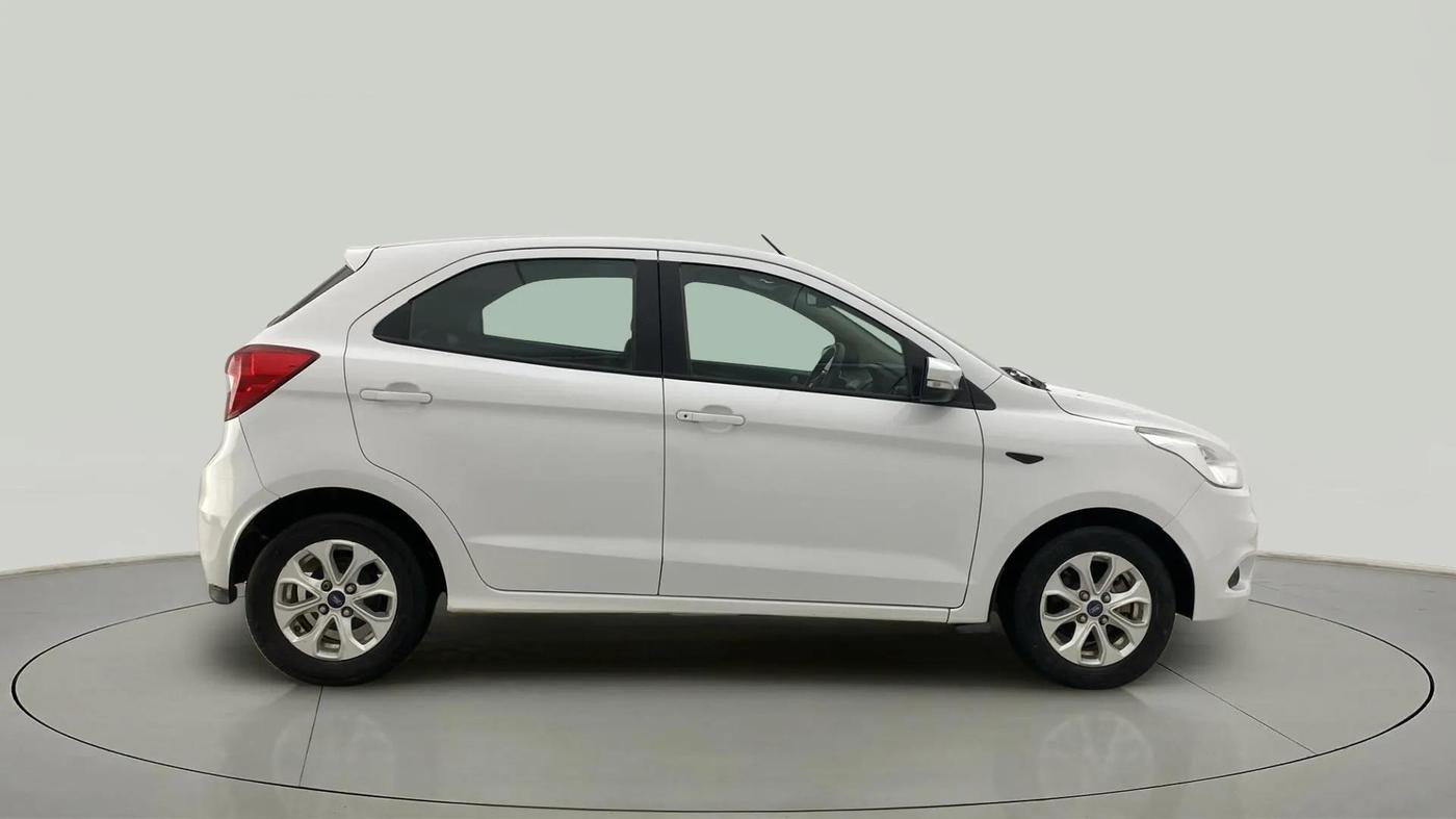 2018 Ford New Figo TITANIUM1.5 DIESEL, Diesel, Manual, 1,45,516 km, Right Side View