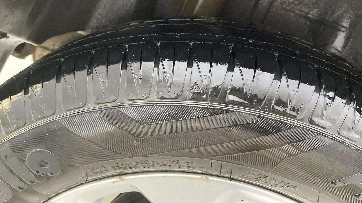 2018 Ford New Figo TITANIUM1.5 DIESEL, Diesel, Manual, 1,45,516 km, Left Rear Tyre Tread