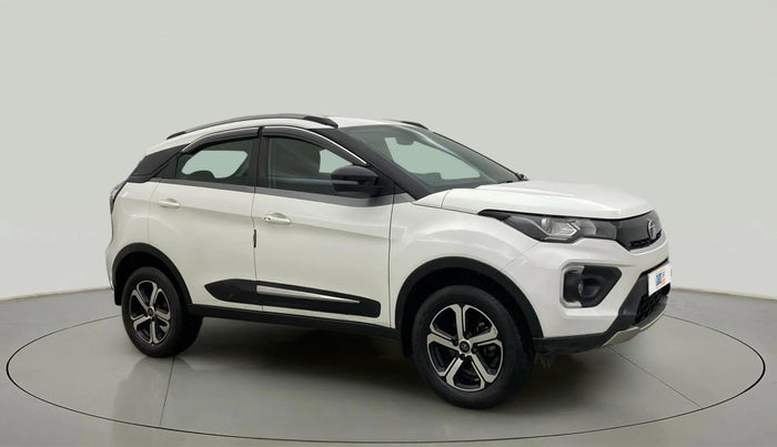 2021 Tata NEXON XZA PLUS (O) PETROL, Petrol, Automatic, 52,666 km, Right Front Diagonal