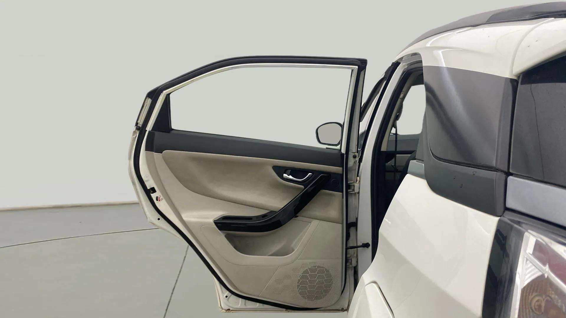 LHS-Rear-Door-Open