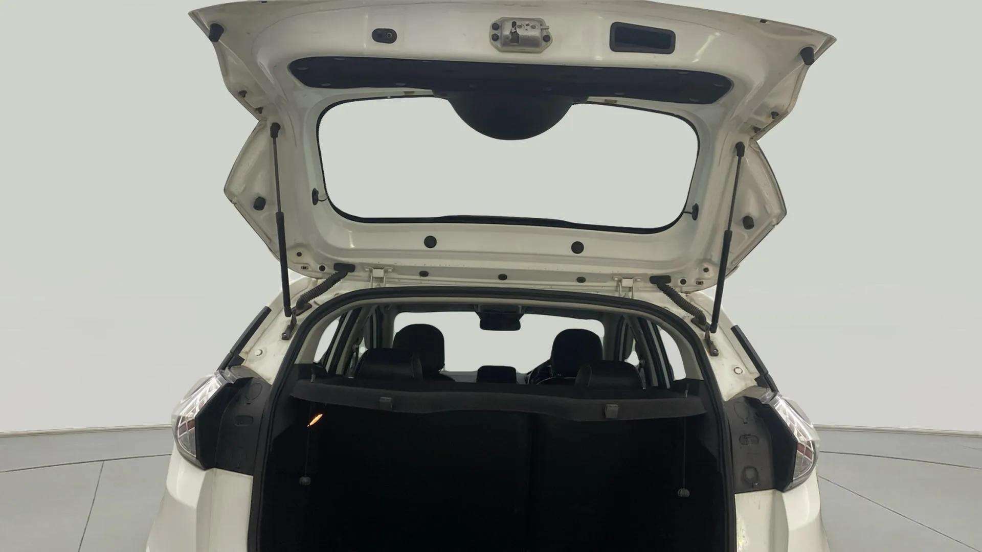 Boot-Open-Top-Half-View-43