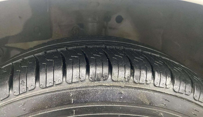 2018 Honda Amaze 1.2L I-VTEC E, Petrol, Manual, 59,639 km, Left Front Tyre Tread