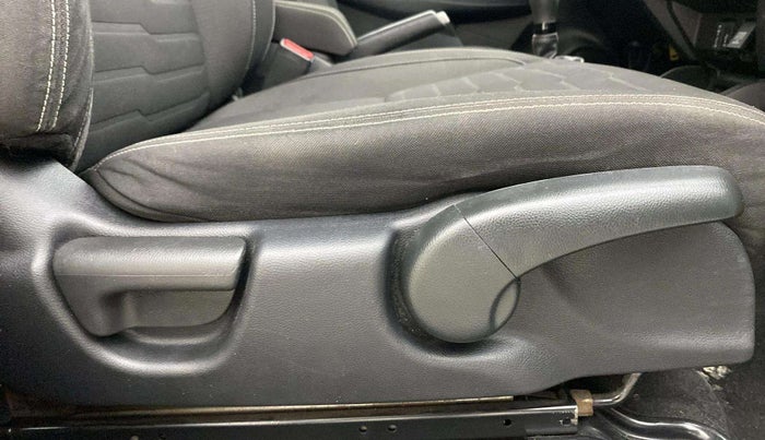 2021 Honda WR-V 1.2L I-VTEC VX MT, Petrol, Manual, 61,079 km, Driver Side Adjustment Panel