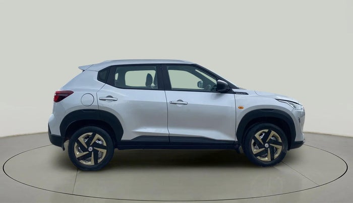 2021 Nissan MAGNITE XE, Petrol, Manual, 16,858 km, Right Side