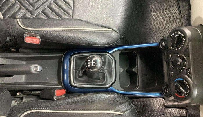 2017 Maruti IGNIS DELTA 1.2, Petrol, Manual, 66,681 km, Gear Lever