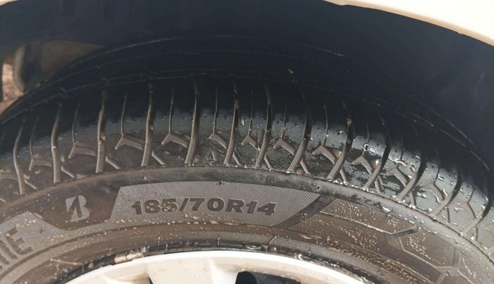 2012 Maruti Swift Dzire VDI, Diesel, Manual, 83,964 km, Right Rear Tyre Tread
