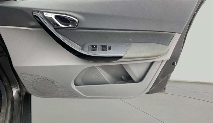 2020 Tata TIGOR XZA PLUS PETROL, Petrol, Automatic, 35,250 km, Driver Side Door Panels Control