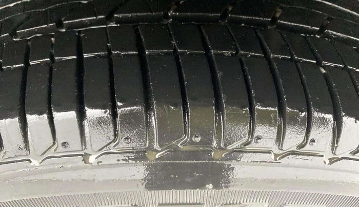 2020 Tata TIGOR XZA PLUS PETROL, Petrol, Automatic, 35,250 km, Left Rear Tyre Tread