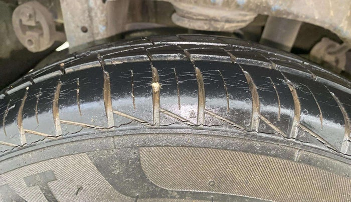 2019 Maruti Alto VXI, Petrol, Manual, 8,360 km, Right Rear Tyre Tread