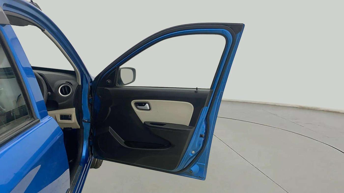 2019 Maruti Alto VXI, Petrol, Manual, 8,360 km, RHS Front Door