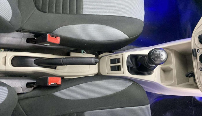 2019 Maruti Alto VXI, Petrol, Manual, 8,360 km, Gear Lever