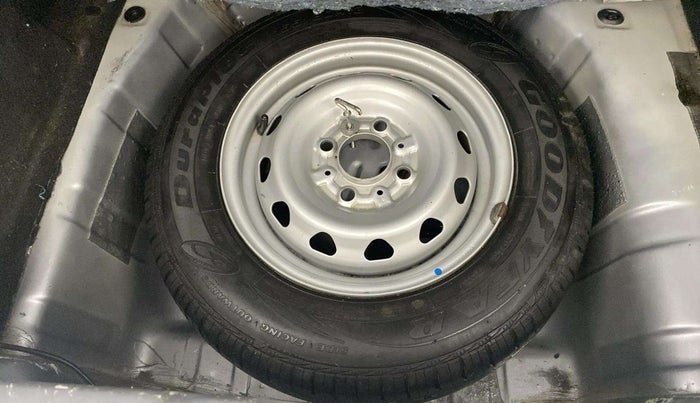 2018 Tata Tiago XT PETROL, Petrol, Manual, 1,02,427 km, Spare Tyre