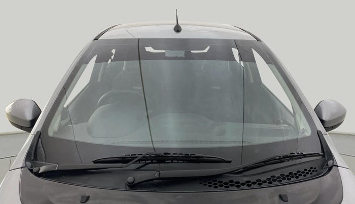 2018 Tata Tiago XT PETROL, Petrol, Manual, 1,02,427 km, Front Windshield