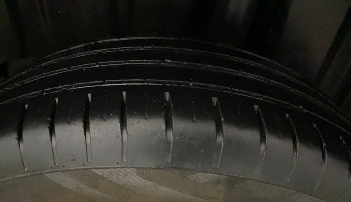 2023 Maruti Baleno SIGMA PETROL 1.2, Petrol, Manual, 40,677 km, Left Rear Tyre Tread