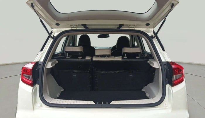 2019 Mahindra XUV300 W8 (O) 1.5 DIESEL, Diesel, Manual, 1,13,168 km, Boot Inside