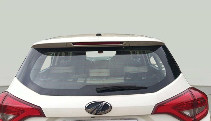 2019 Mahindra XUV300 W8 (O) 1.5 DIESEL, Diesel, Manual, 1,13,168 km, Rear Windshield