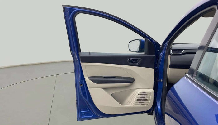 2020 Renault TRIBER RXT, Petrol, Manual, 37,016 km, LHS Front Door