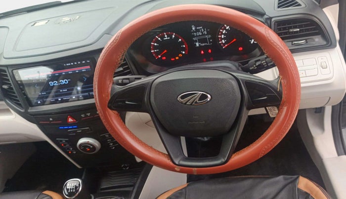 2021 Mahindra XUV300 W4 1.2 PETROL, Petrol, Manual, 45,836 km, Steering Wheel Close Up