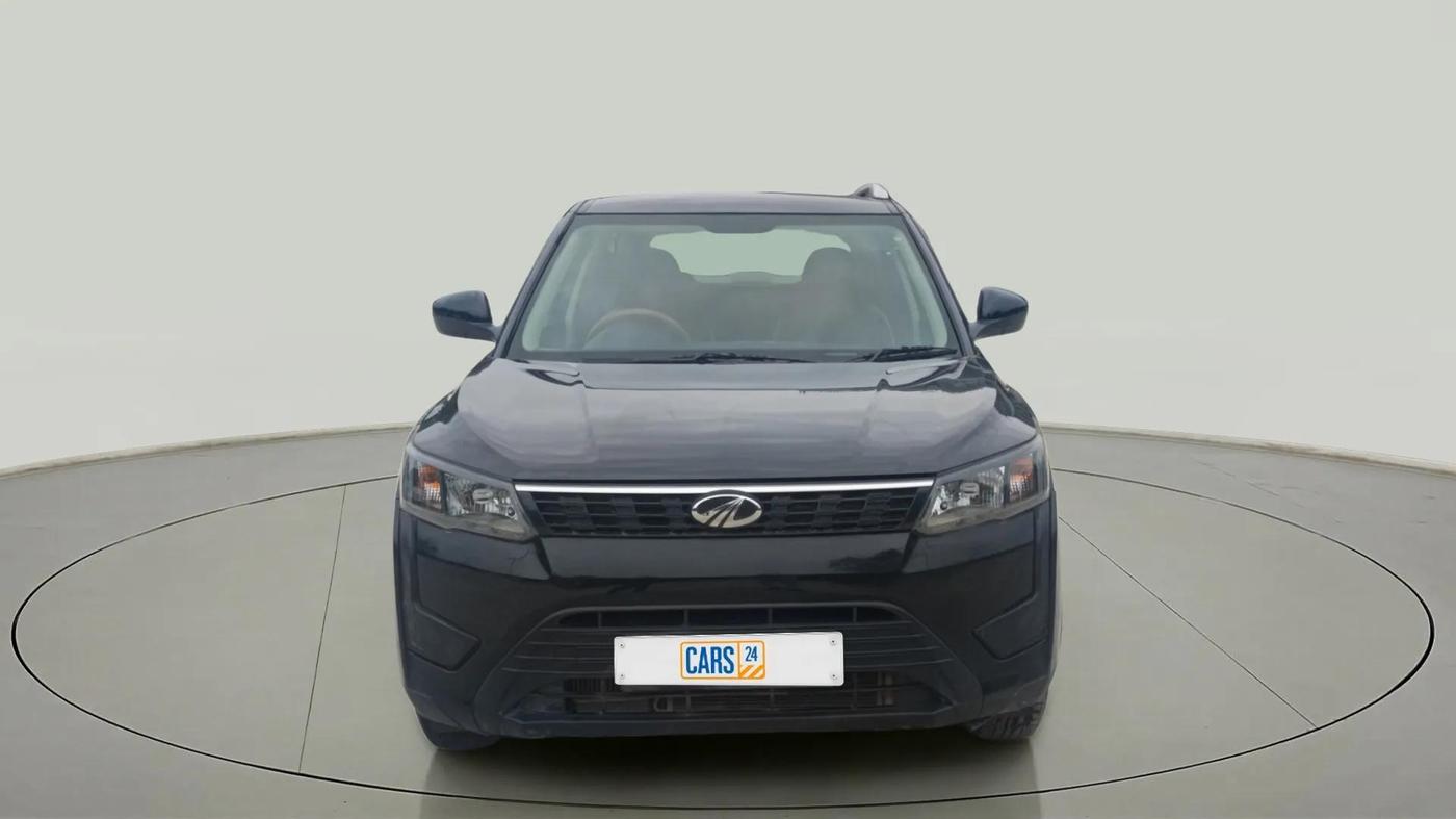 2021 Mahindra XUV300 W4 1.2 PETROL, Petrol, Manual, 45,836 km, Front