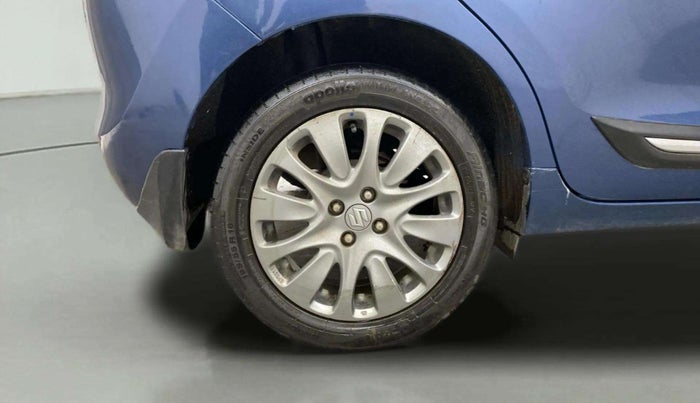 2016 Maruti Baleno ALPHA PETROL 1.2, Petrol, Manual, 64,187 km, Right Rear Wheel