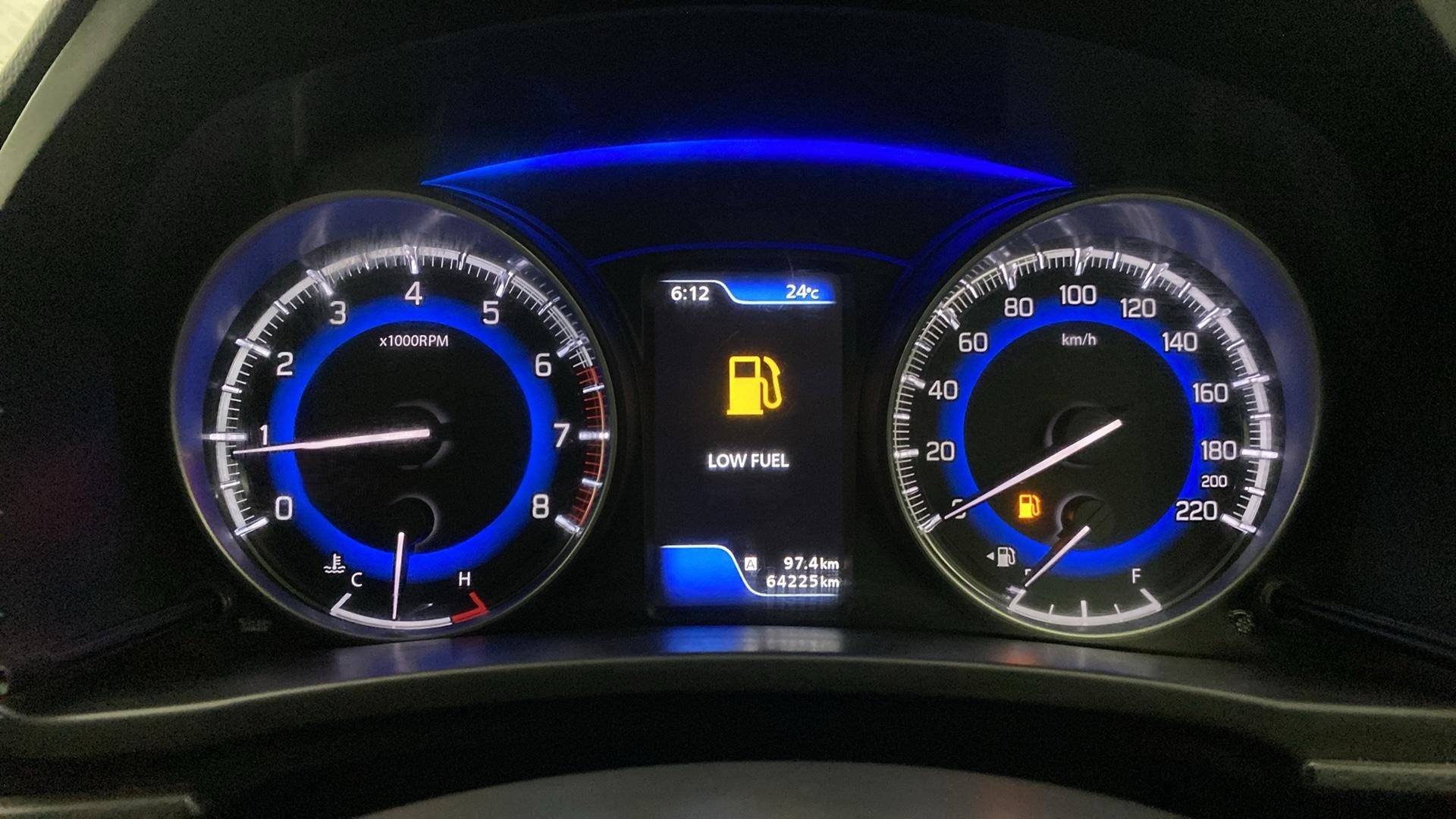 10682349709-964aeb8d81b243d5b9760623730deb0b-Interior-17