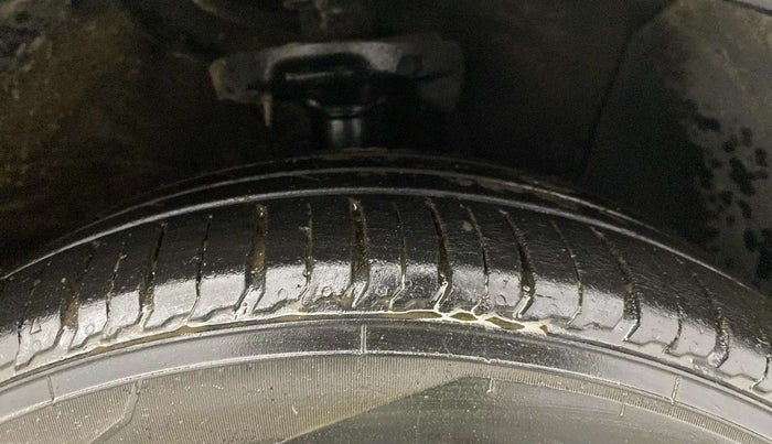 2018 Hyundai Verna 1.6 EX VTVT AT, Petrol, Automatic, 37,765 km, Right Front Tyre Tread
