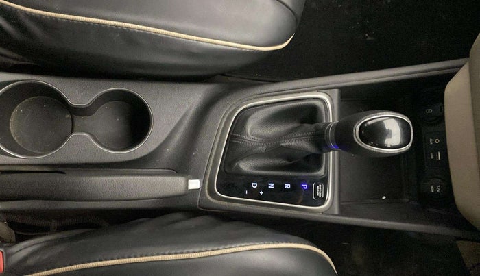 2018 Hyundai Verna 1.6 EX VTVT AT, Petrol, Automatic, 37,765 km, Gear Lever