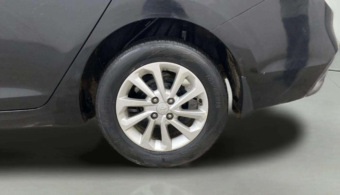 2018 Hyundai Verna 1.6 EX VTVT AT, Petrol, Automatic, 37,765 km, Left Rear Wheel