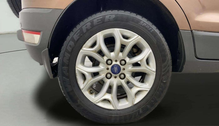 2017 Ford Ecosport TITANIUM 1.5L PETROL, Petrol, Manual, 1,21,247 km, Right Rear Wheel