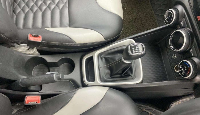 2020 Hyundai VENUE SX 1.0 TURBO IMT, Petrol, Manual, 63,688 km, Gear Lever