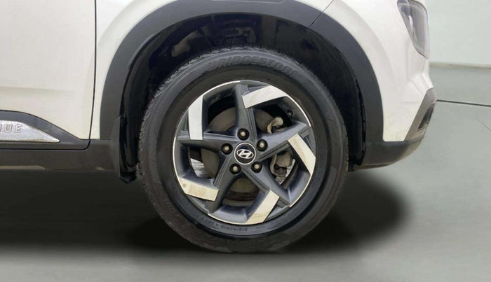 2020 Hyundai VENUE SX 1.0 TURBO IMT, Petrol, Manual, 63,688 km, Right Front Wheel