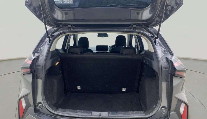2024 Tata NEXON CREATIVE+ SUNROOF AMT 1.2 PETROL, Petrol, Automatic, 22,892 km, Boot Inside