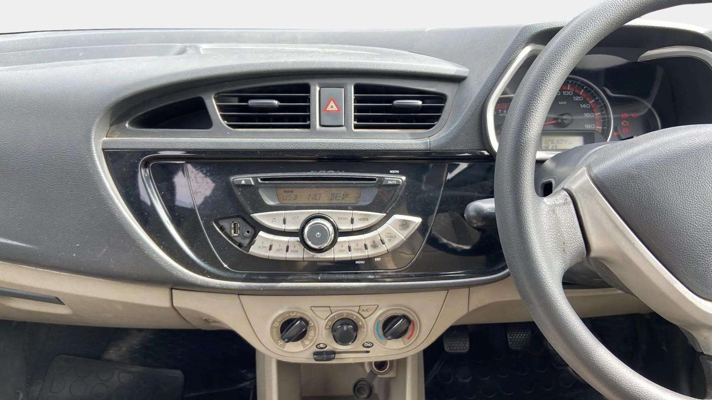 2015 Maruti Alto K10 VXI, CNG, Manual, 1,26,680 km, Air Conditioner