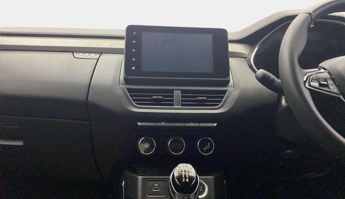 2021 Renault Kiger RXZ MT DUAL TONE, Petrol, Manual, 40,362 km, Air Conditioner