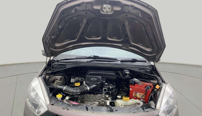2018 Tata Tiago XZA PETROL, Petrol, Automatic, 40,769 km, Open Bonet