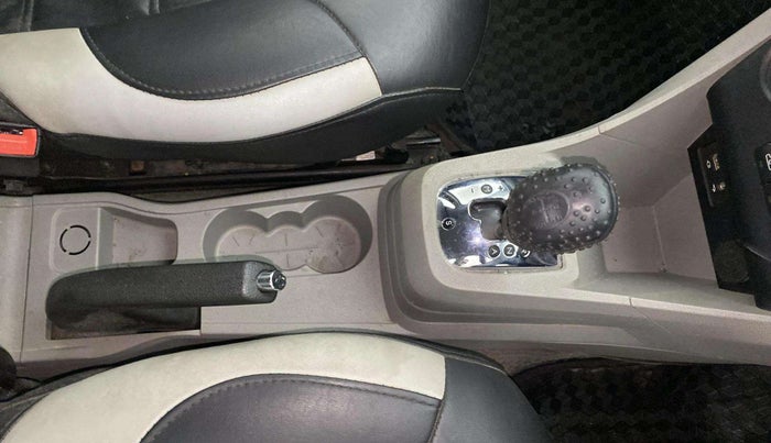 2018 Tata Tiago XZA PETROL, Petrol, Automatic, 40,769 km, Gear Lever