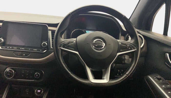 2021 Nissan Kicks XV PREMIUM (O) TURBO 1.3, Petrol, Manual, 53,727 km, Steering Wheel Close Up