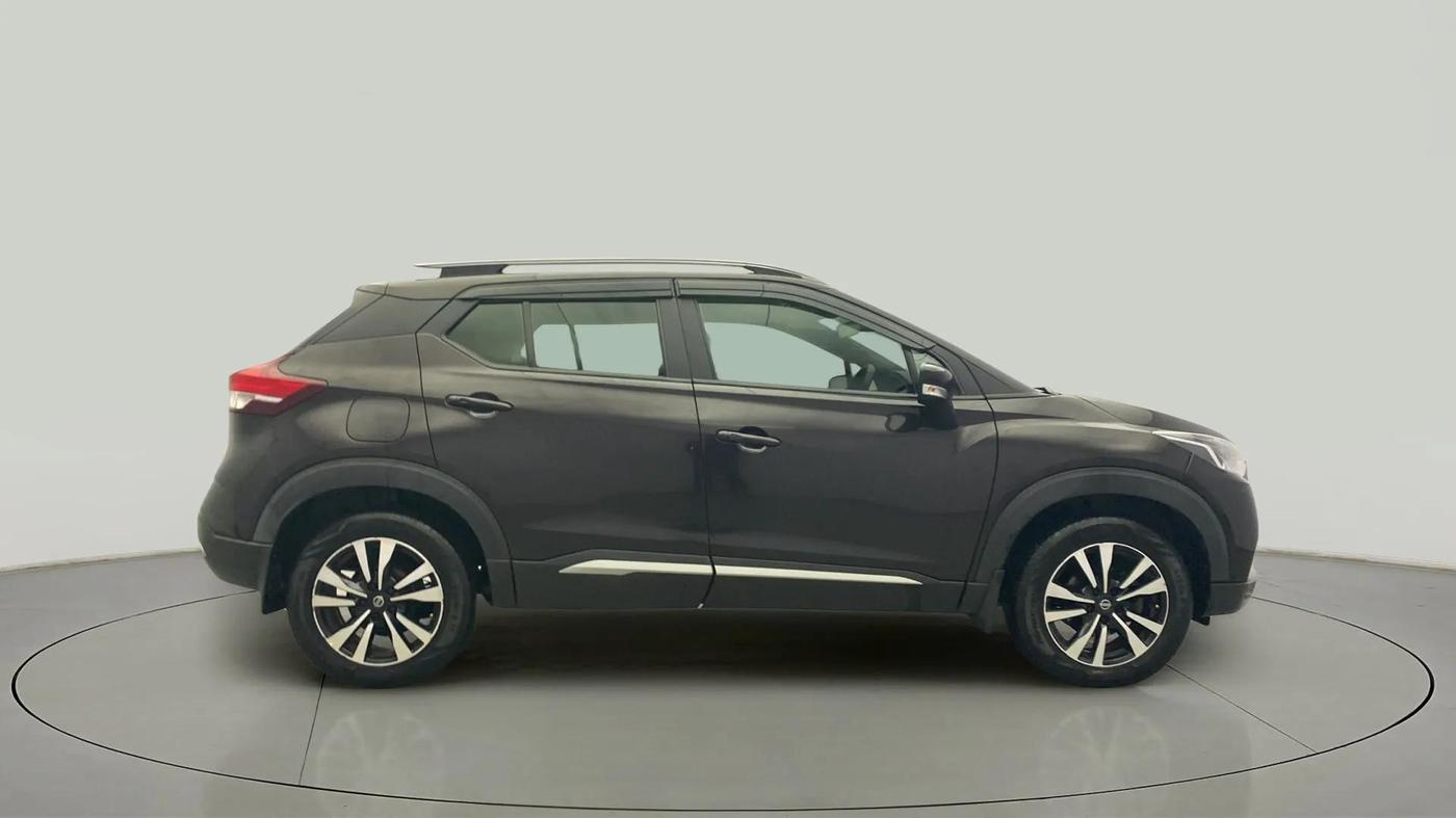 2021 Nissan Kicks XV PREMIUM (O) TURBO 1.3, Petrol, Manual, 53,801 km, Right Side View