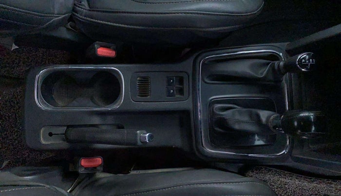 2021 Mahindra Thar LX D 4WD AT CONVERTIBLE, Diesel, Automatic, 60,890 km, Gear Lever