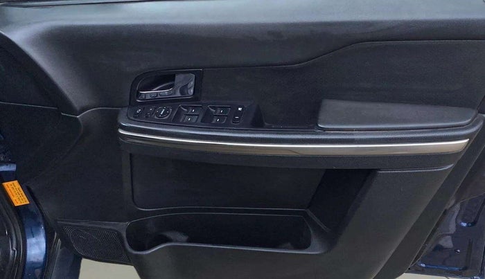 2018 Tata Hexa XTA 4X2 6 STR, Diesel, Automatic, 86,264 km, Driver Side Door Panels Control