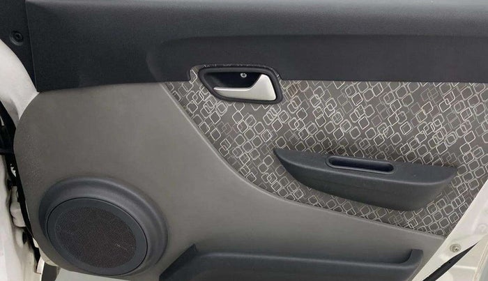 2018 Maruti Alto 800 LXI, CNG, Manual, 64,031 km, Driver Side Door Panels Control