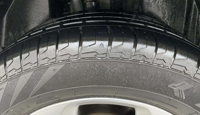 2019 Jeep Compass LIMITED 1.4 PETROL AT, Petrol, Automatic, 77,978 km, Right Rear Tyre Tread