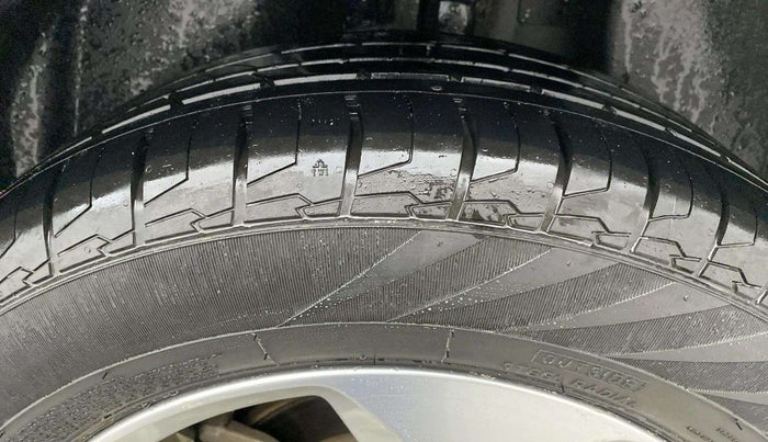2019 Jeep Compass LIMITED 1.4 PETROL AT, Petrol, Automatic, 77,978 km, Left Rear Tyre Tread